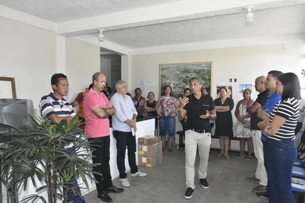 Camacã: Prefeito Oziel reassume o mandato
